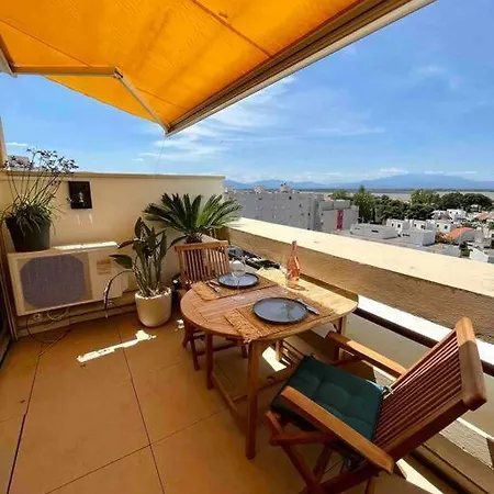Duplex Renove T3,parking , Face A La Mer, 2 Terrasses דירה קאנט אן רוסיון